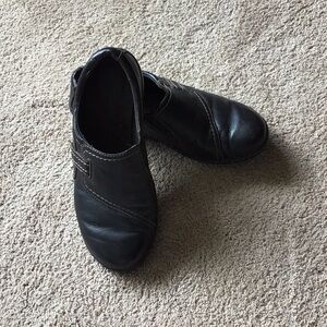 Clarks Brown Slip-On Loafers (9W)